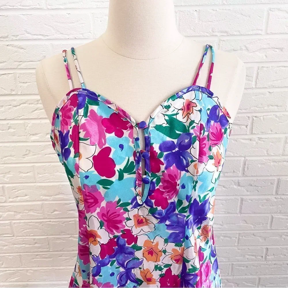 VINTAGE Cinema Etoile Floral Nightgown Size Medium